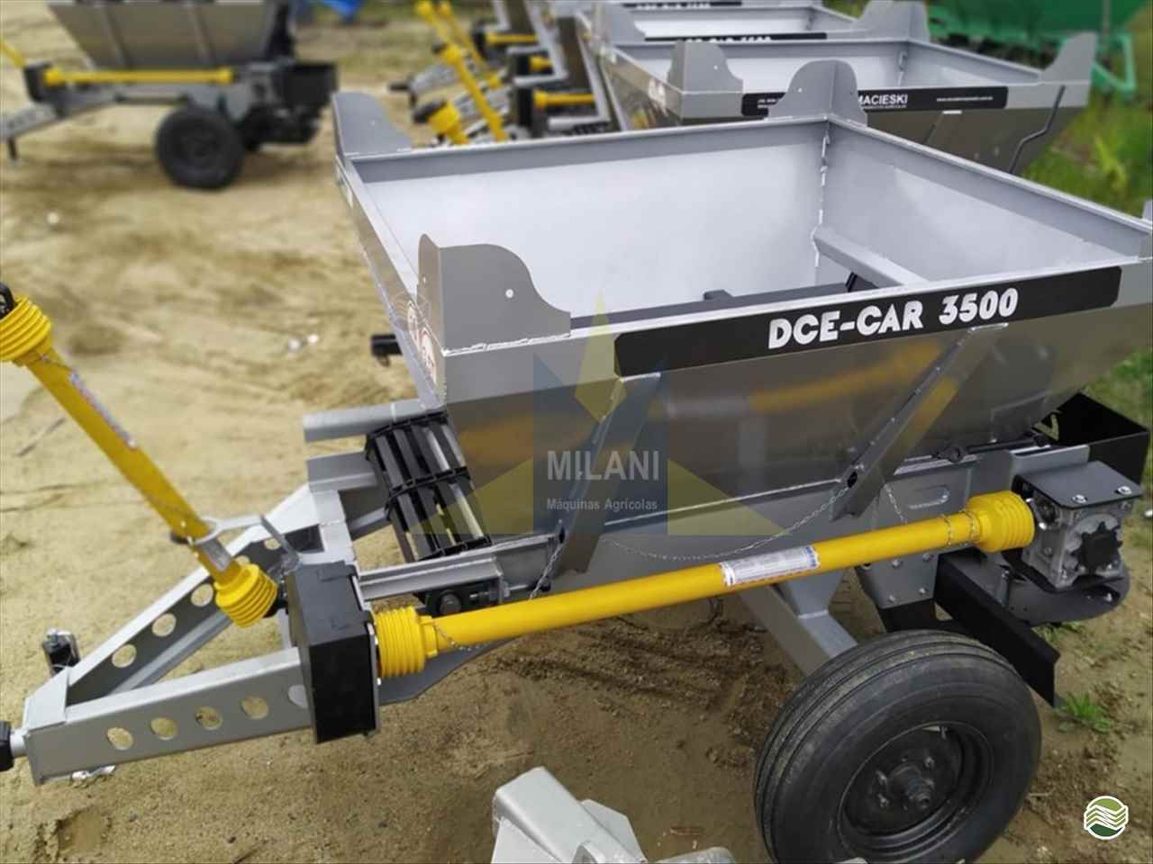 IMPLEMENTOS AGRICOLAS DISTRIBUIDOR  DCE-CAR 3500  Milani Máquinas FRANCISCO BELTRAO PARANÁ PR